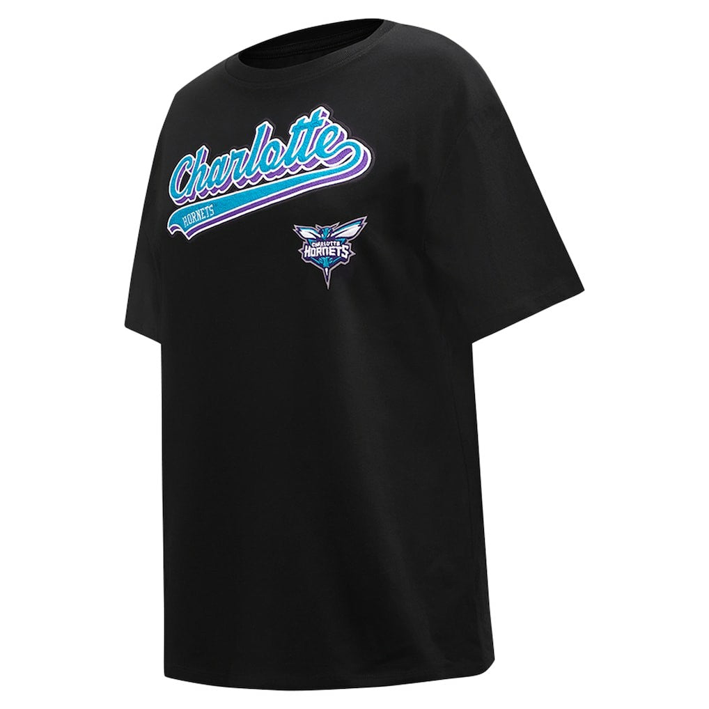 NBA - Charlotte Hornets Pro Standard Women's Script Boyfriend T-Shirt - Black