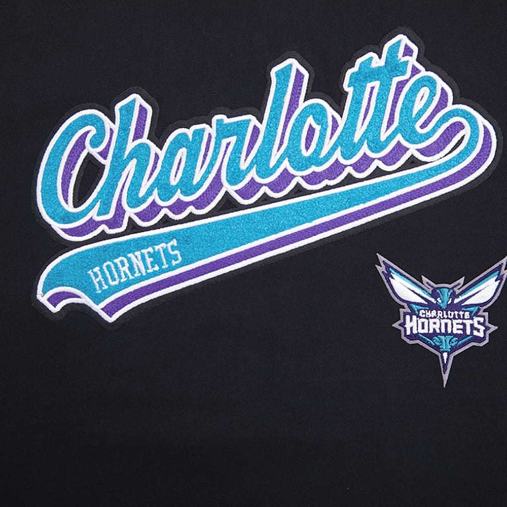 NBA - Charlotte Hornets Pro Standard Women's Script Boyfriend T-Shirt - Black