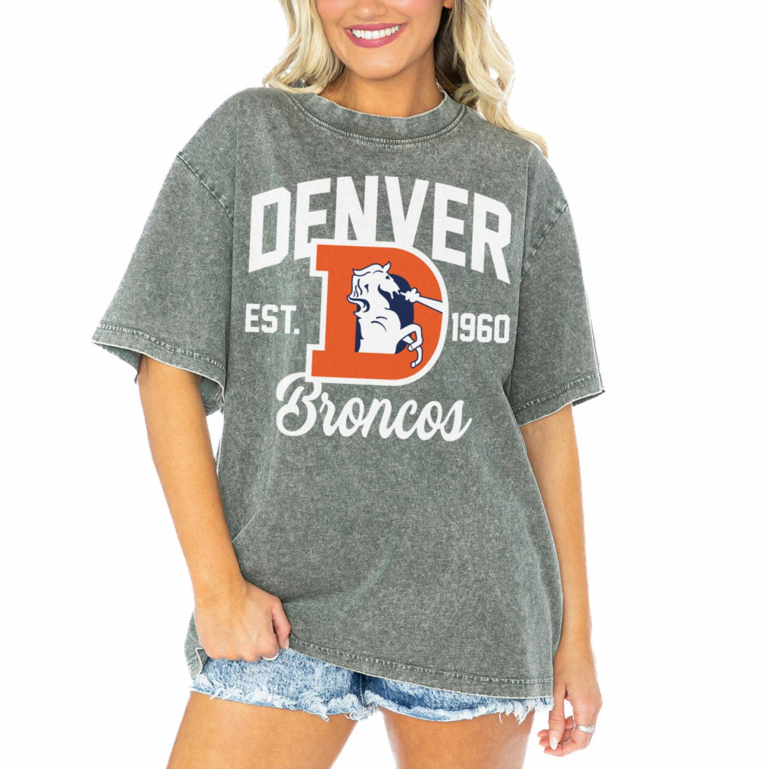 Denver Broncos Gameday Couture Women's Tackle Titan Boyfriend Washed T-Shirt Gray - NFL