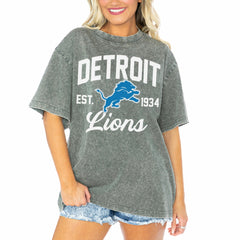 Detroit Lions Gameday Couture Women's Tackle Titan Boyfriend Washed T-Shirt Gray - NFL