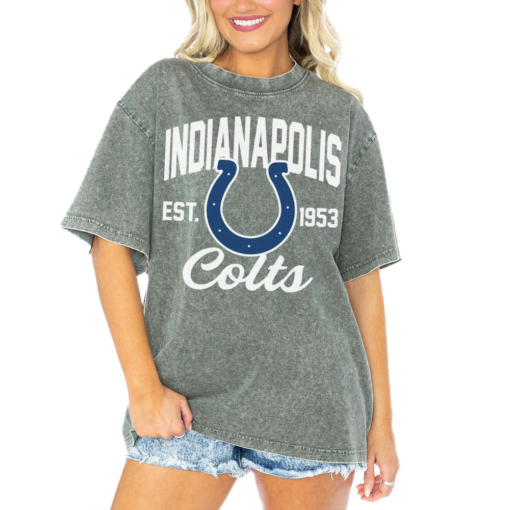Indianapolis Colts Gameday Couture Women's Tackle Titan Boyfriend Washed T-Shirt Gray - NFL