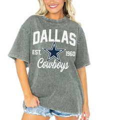 Dallas Cowboys Gameday Couture Women's Tackle Titan Boyfriend Washed T-Shirt Gray - NFL