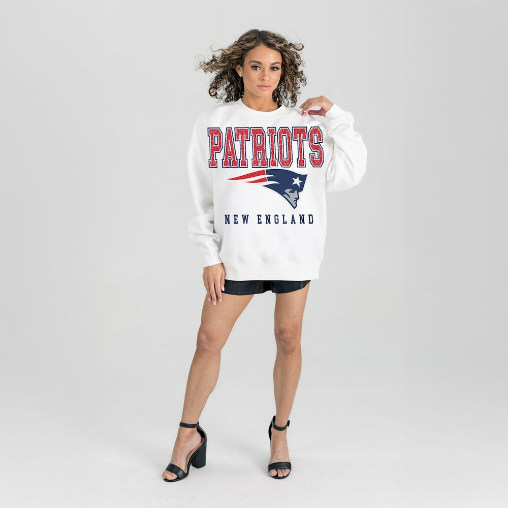 New England Patriots Gameday Couture Women's Sunday Drives Oversized Crewneck Pullover Sweatshirt – White - NFL