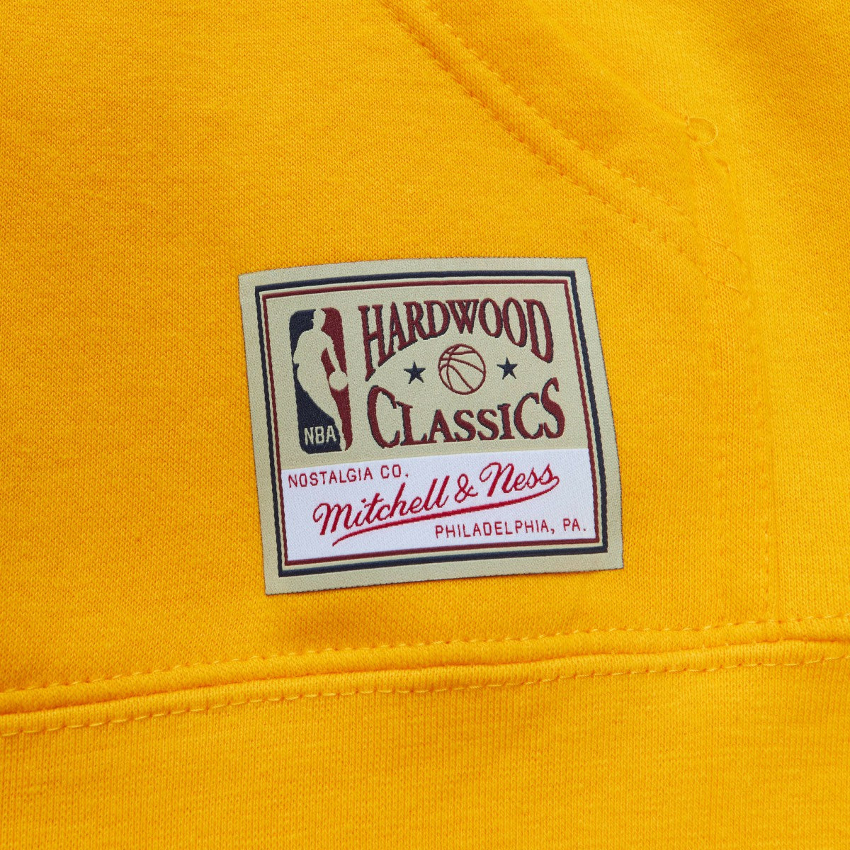 Mitchell & Ness - Los Angeles Lakers x Tats Cru Hardwood Classics Brick Pullover Hoodie - Gold