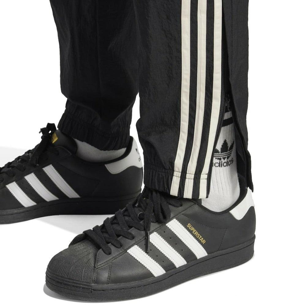 Adidas Manchester United Originals Lifestyler Track Pants - Black