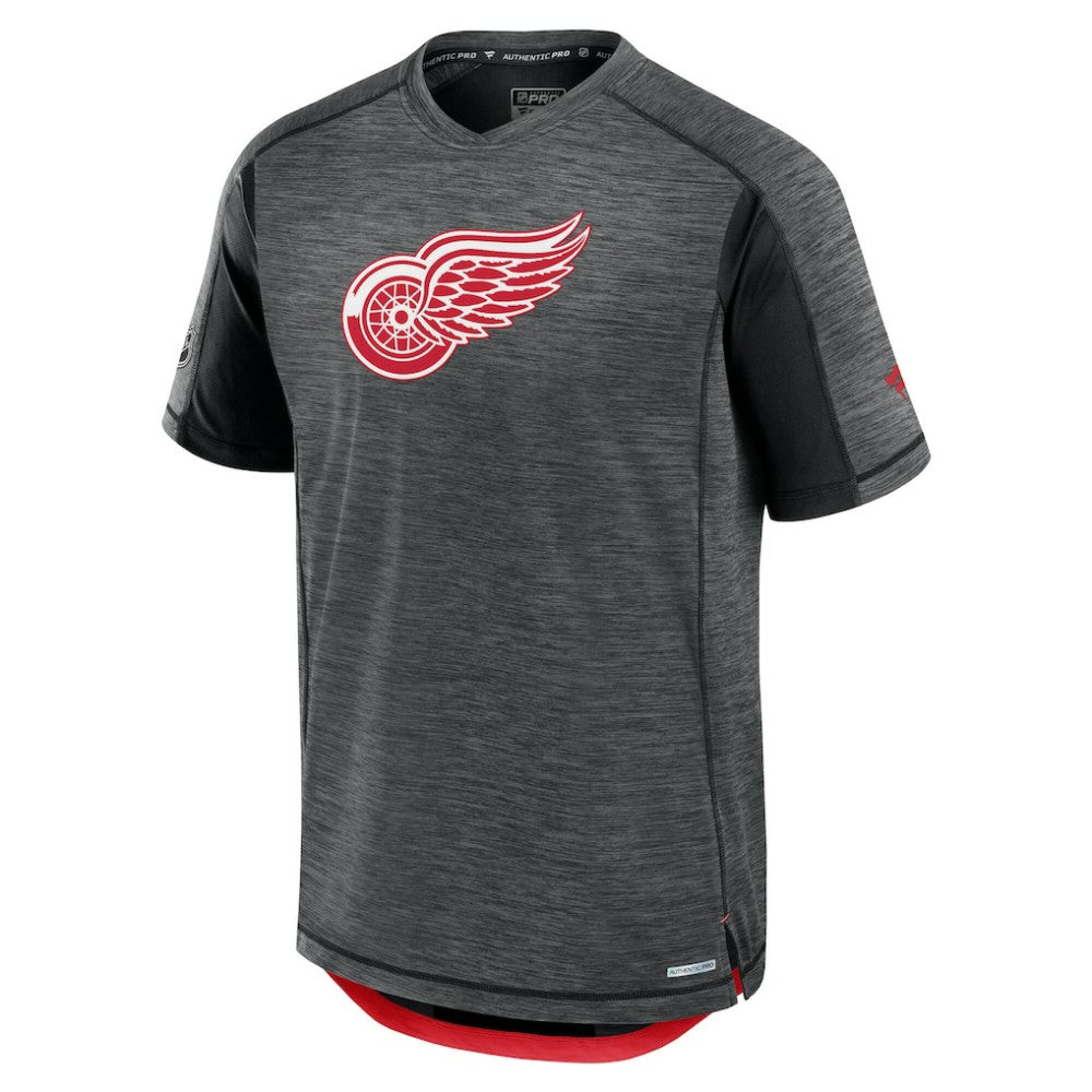 Detroit Red Wings - Fanatics Authentic Pro Rink Tech T-Shirt Black