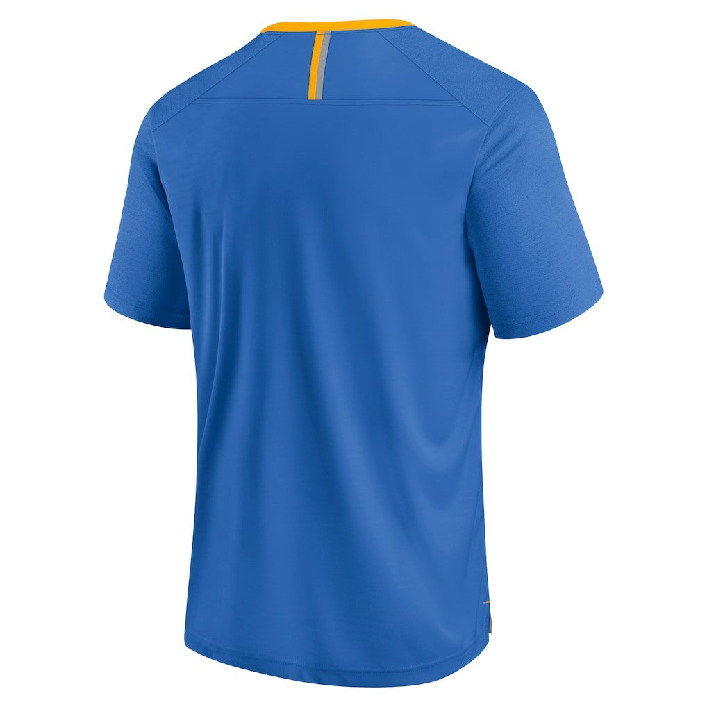 Los Angeles Chargers Defender Fade Slant T-Shirt Powder Blue - Fanatics