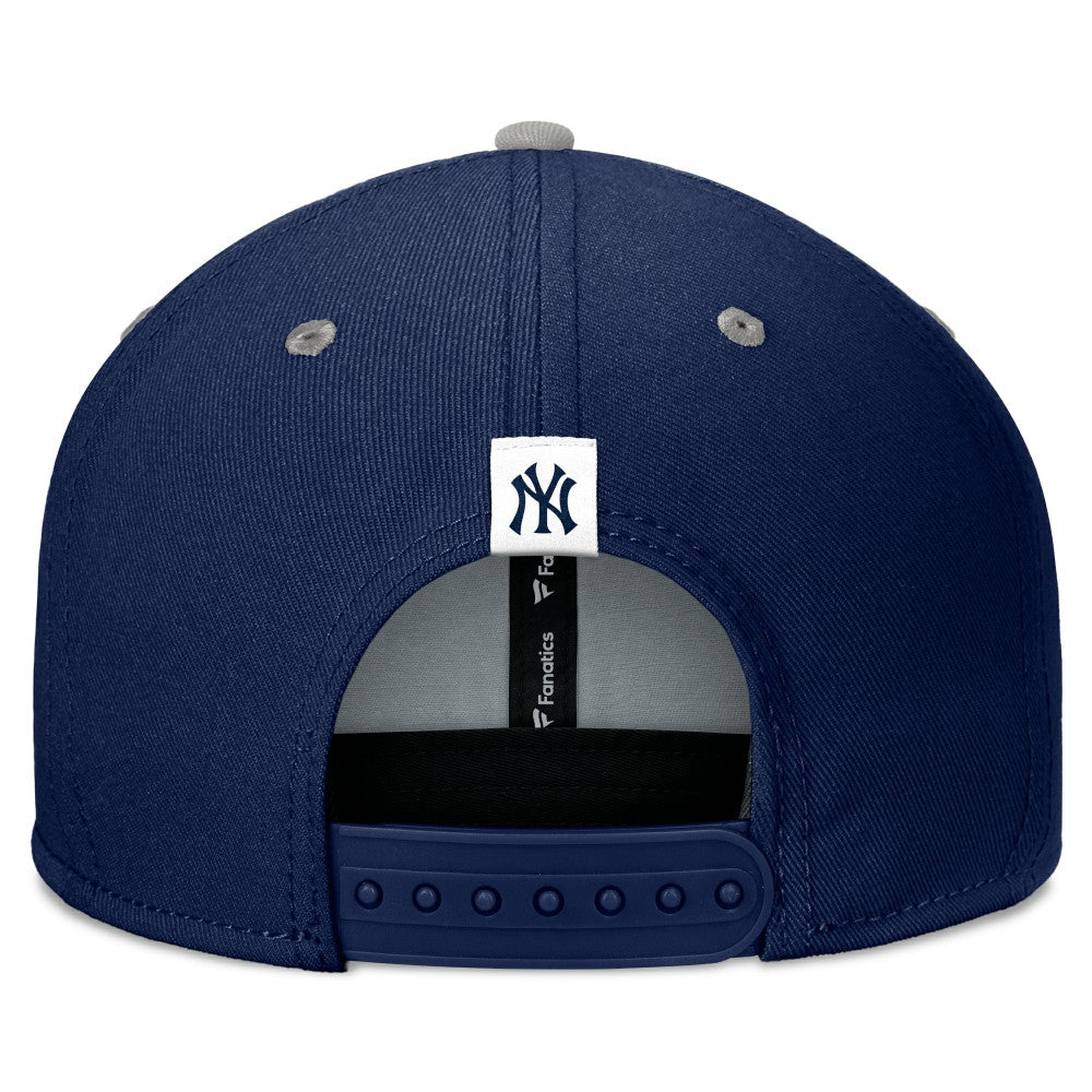 New York Yankees Fanatics Fundamental Bold Snapback Hat Clearance