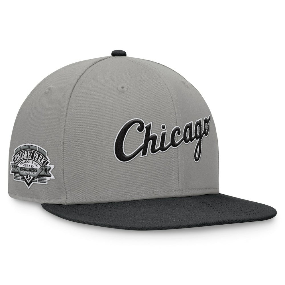 Chicago White Sox Fanatics Fundamental Two-Tone Fitted Hat Clearance