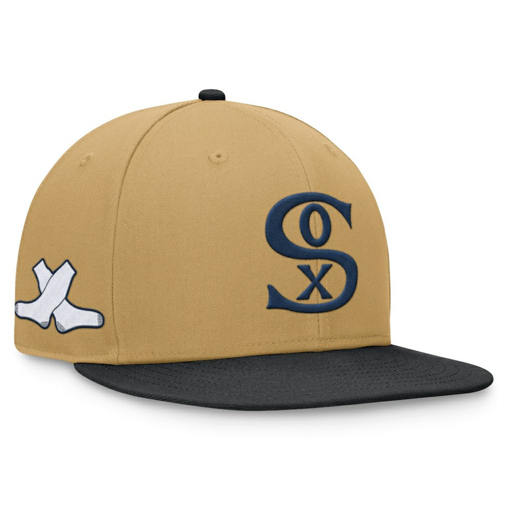 Chicago White Sox Fanatics  Heritage Two-Tone Fitted Hat Near Me
