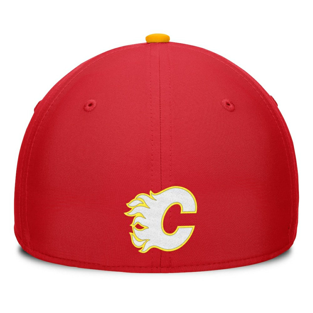 Calgary Flames - Fanatics Authentic Pro Rink Team Code Flex Hat Red/Gold