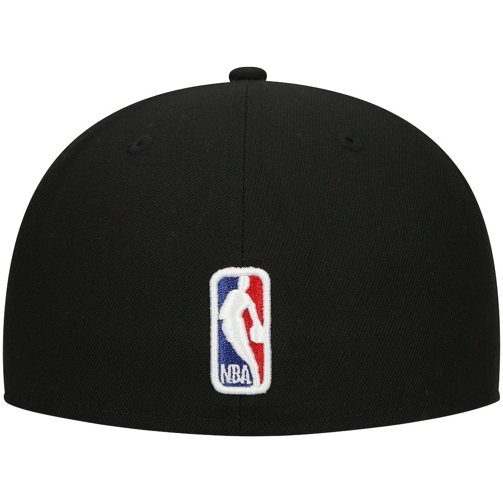 New Era - Philadelphia 76ers Blackout Shadow Logo 59FIFTY Fitted Hat - Black