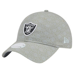 Las Vegas Raiders New Era Women's Smiley 9TWENTY Adjustable Hat Silver - NFL