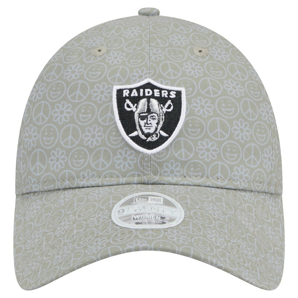 Las Vegas Raiders New Era Women's Smiley 9TWENTY Adjustable Hat Silver - NFL