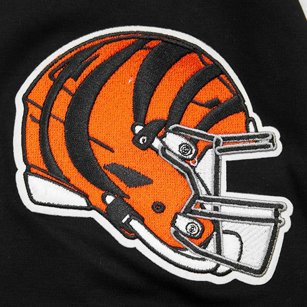 Joe Burrow Cincinnati Bengals Pro Standard Player Name & Number Hoodie T-Shirt Black - NFL