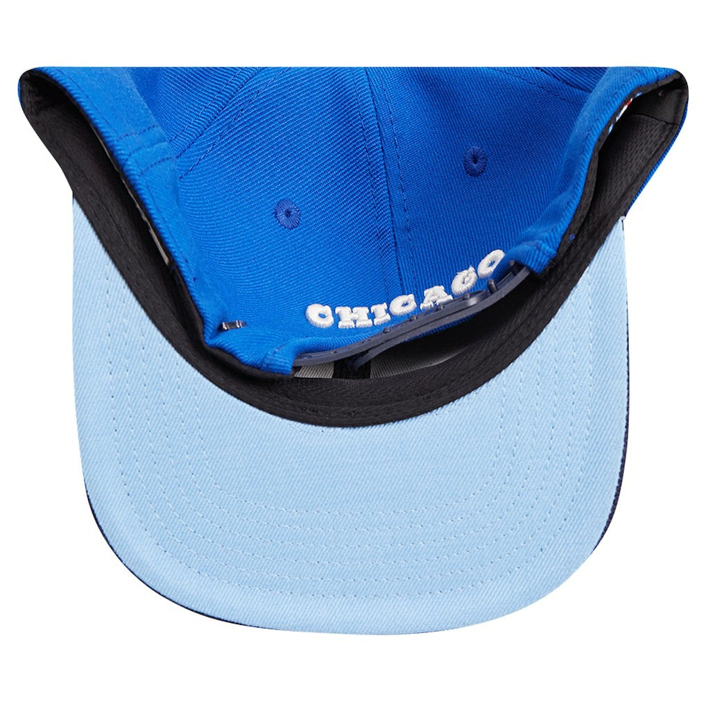 NBA - Chicago Bulls Pro Standard Legacy Snapback Hat - Blue/Navy