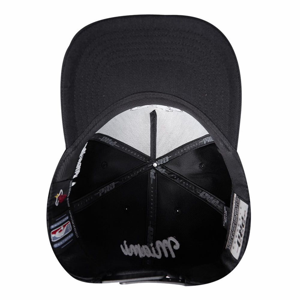 NBA - Miami Heat Pro Standard Paint the City Pinch Front Snapback Hat - Black