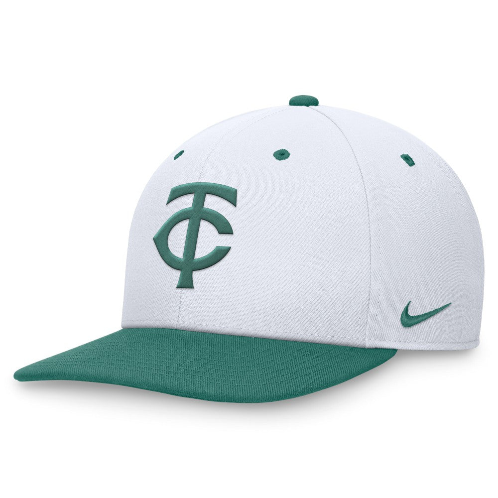 Minnesota Twins Nike Bicoastal Two-Tone Pro Performance Snapback Hat Lifestyle