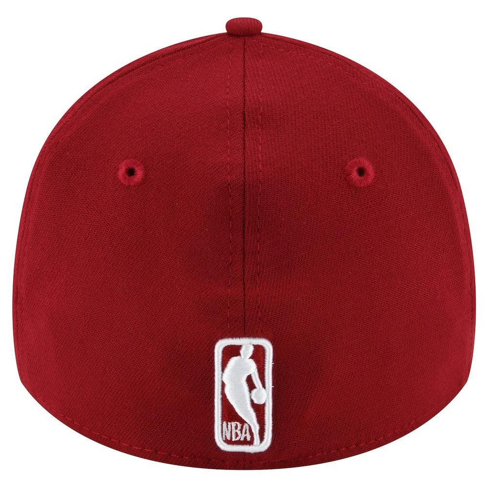 New Era - Cleveland Cavaliers Logo 39THIRTY Flex Hat - Wine
