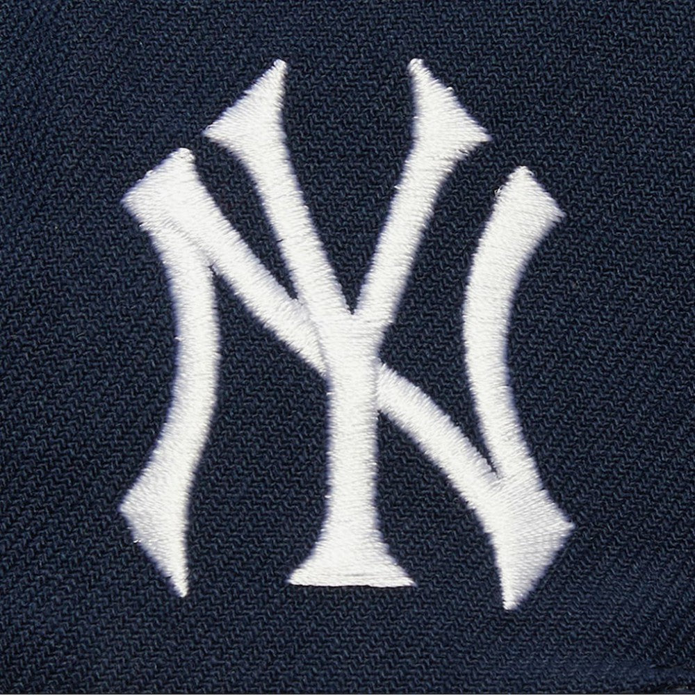 New York Yankees Mitchell & Ness Team Tagged Snapback Hat discount