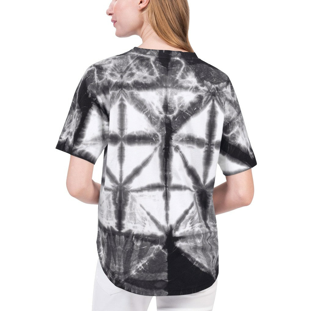 NBA - Brooklyn Nets G-III 4Her by Carl Banks Women's Tournament Raglan Oversized Tie-Dye V-Neck T-Shirt - Black