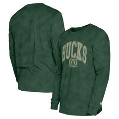 New Era - Milwaukee Bucks Unisex Oversized Essentials Enzyme Wash Long Sleeve T-Shirt - Hunter Green