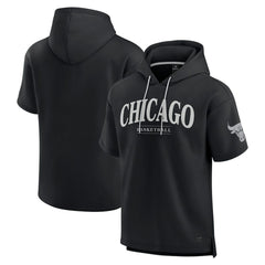 Fanatics - Chicago Bulls Elements Ready Short Sleeve Pullover Hoodie - Black