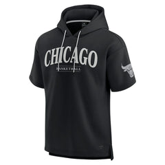 Fanatics - Chicago Bulls Elements Ready Short Sleeve Pullover Hoodie - Black