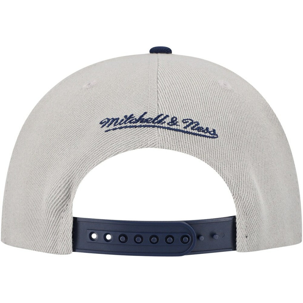 Detroit Tigers Mitchell & Ness Knock Out Panel Snapback Hat Lifestyle