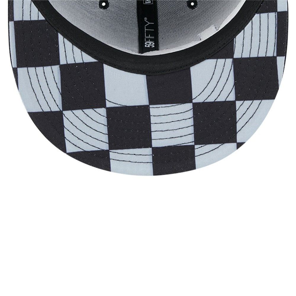 New York Yankees New Era Checkered Undervisor 59FIFTY Fitted Hat Lifestyle