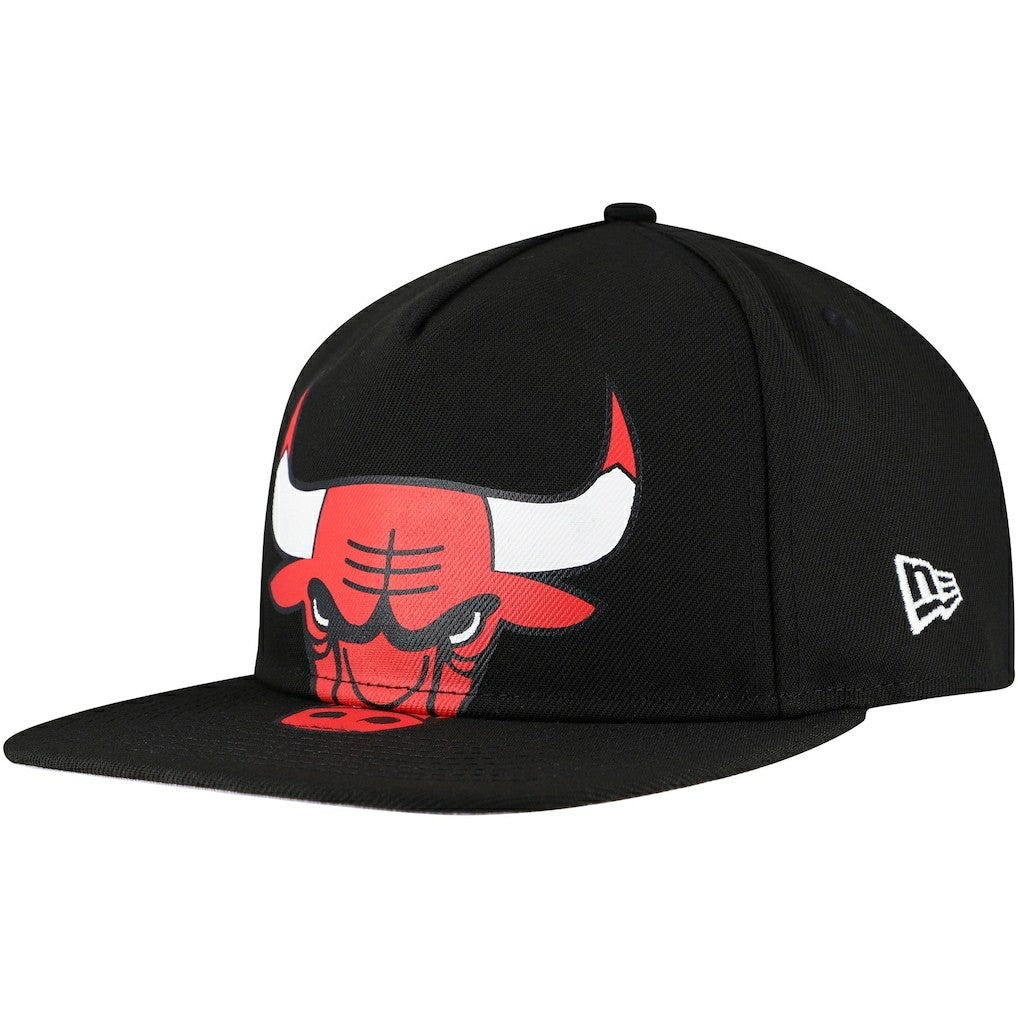 New Era - Chicago Bulls Oversized Puff Print Logo Golfer Snapback Hat - Black