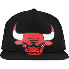 New Era - Chicago Bulls Oversized Puff Print Logo Golfer Snapback Hat - Black