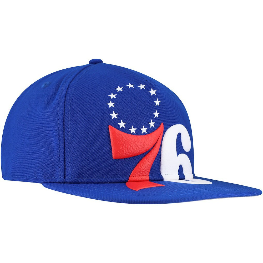 New Era - Philadelphia 76ers Oversized Puff Print Logo Golfer Snapback Hat - Royal