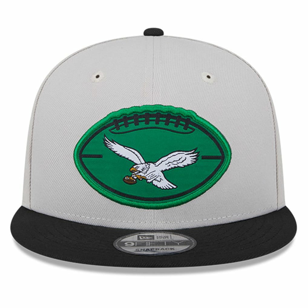 Philadelphia Eagles New Era 2024 Sideline Historic 9FIFTY Snapback Hat Stone/Black - NFL