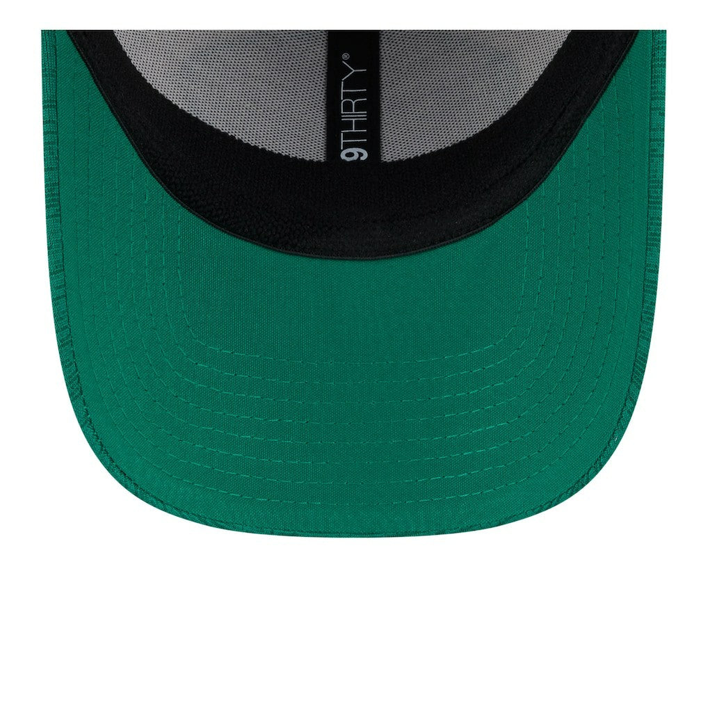 Philadelphia Eagles New Era 2024 Sideline Historic 39THIRTY Flex Hat Stone/Midnight Green - NFL