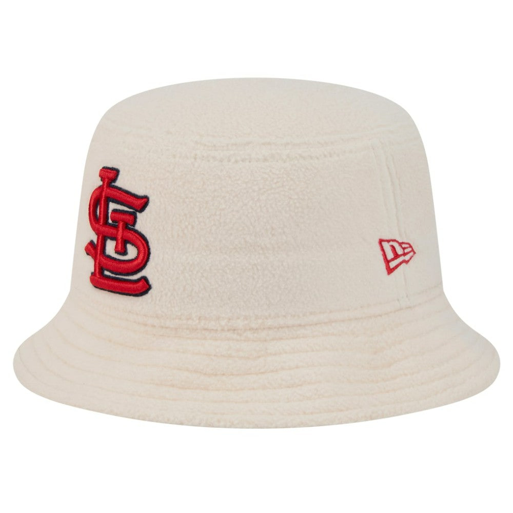St. Louis Cardinals New Era Women's Cozy Bucket Hat Lifestyle