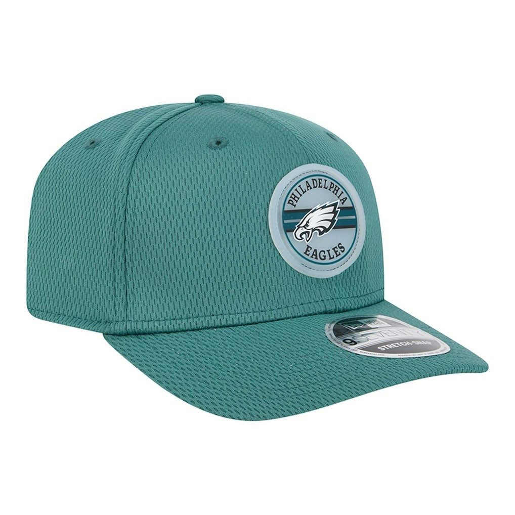Philadelphia Eagles New Era Adventure Patched 9SEVENTY Stretch-Snap Adjustable Hat Midnight Green - NFL