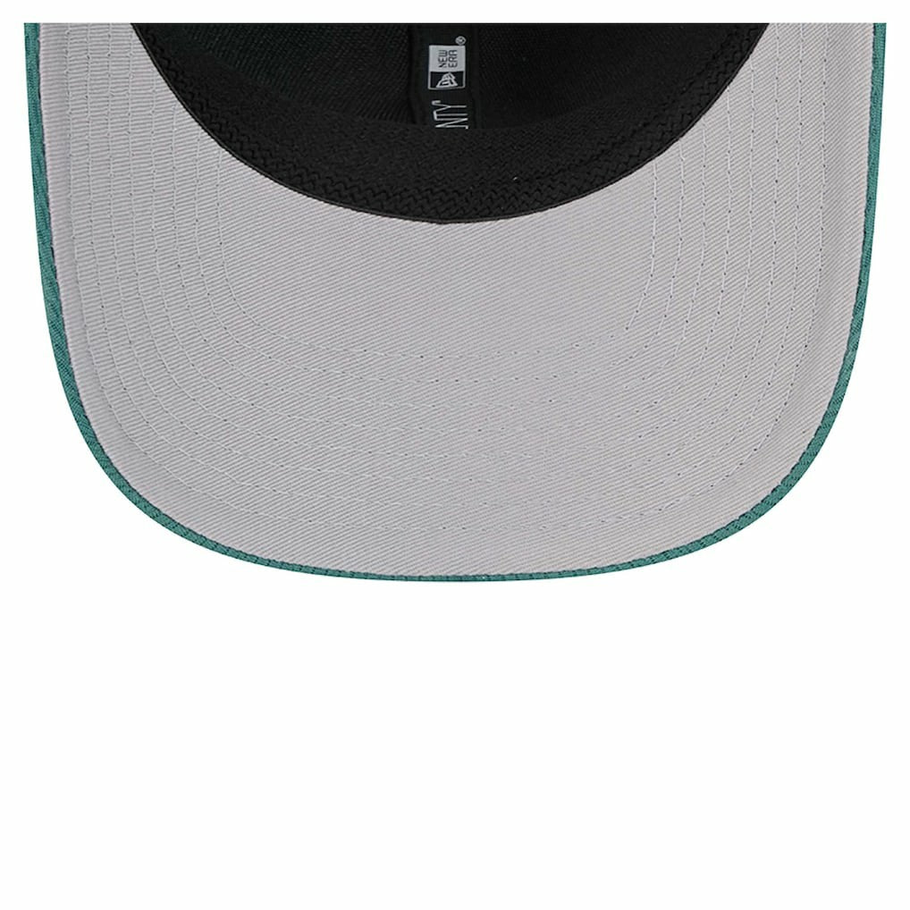 Philadelphia Eagles New Era Adventure Patched 9SEVENTY Stretch-Snap Adjustable Hat Midnight Green - NFL
