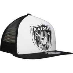 New Era Las Vegas Raiders Distressed 9FIFTY A-Frame Snapback Hat White/Black - NFL