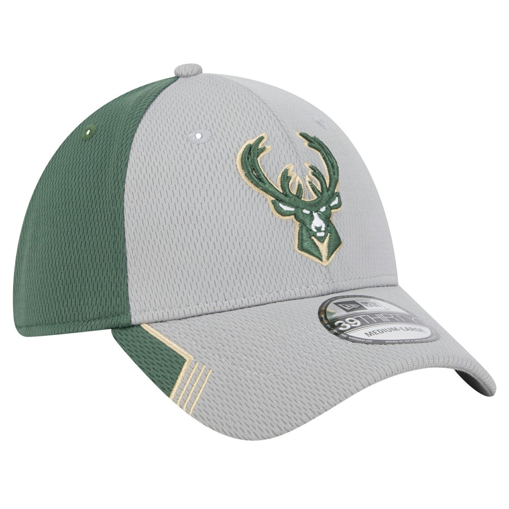 New Era - Milwaukee Bucks Active Trim 39THIRTY Flex Hat - Gray/Hunter Green