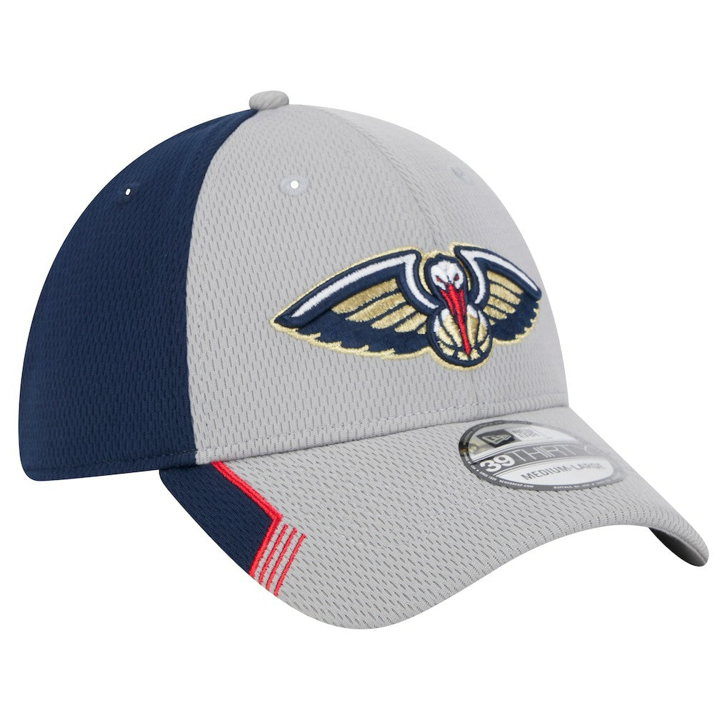 New Era - New Orleans Pelicans Active Trim 39THIRTY Flex Hat - Gray/Navy