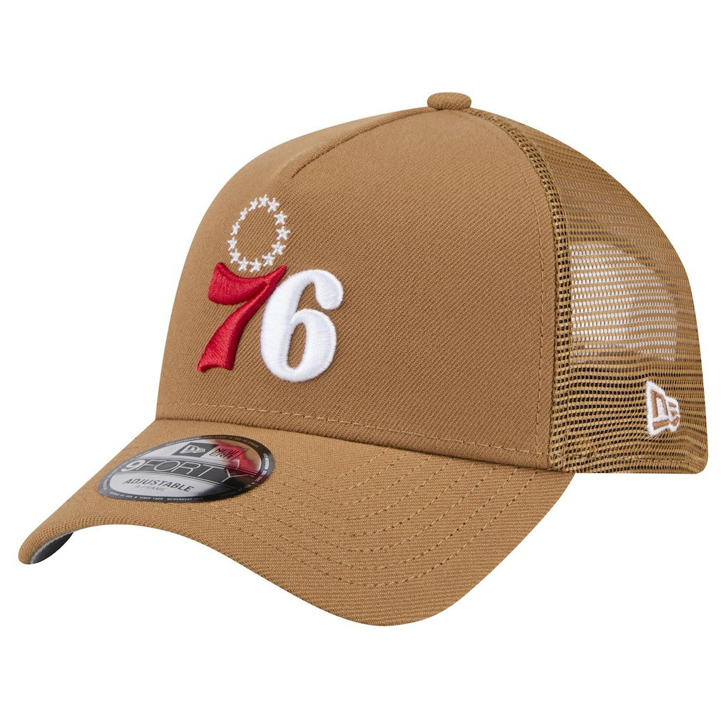 New Era - Philadelphia 76ers 9FORTY A-Frame Trucker Adjustable Hat - Tan