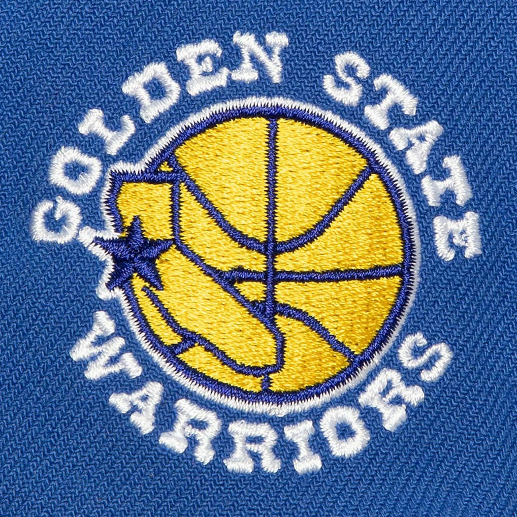 Mitchell & Ness - Golden State Warriors Retro Sport Color Block Script Snapback Hat - White/Royal