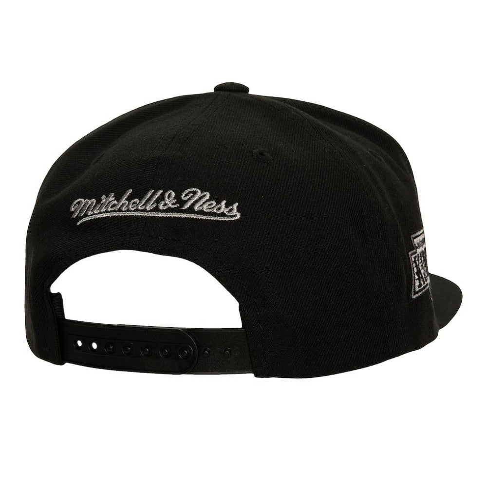 Los Angeles Kings - Mitchell & Ness Retro Script Colorblock Snapback Hat Black