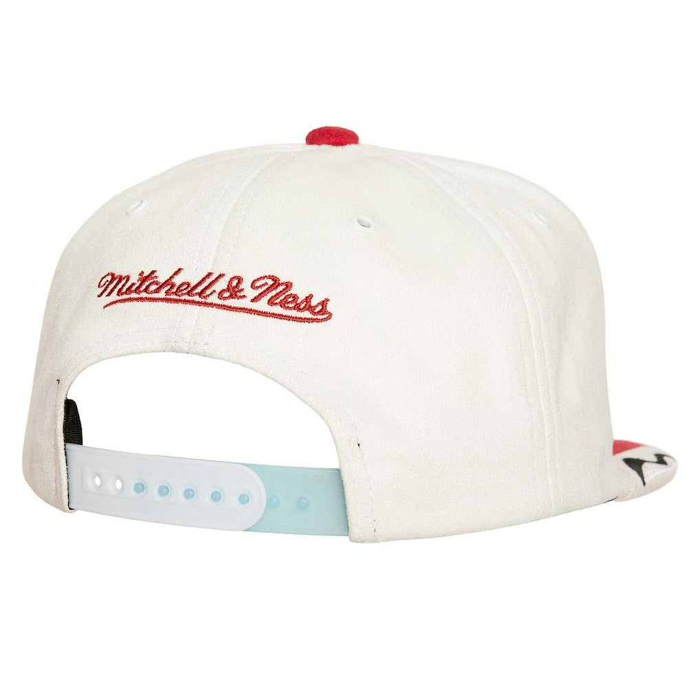 Mitchell & Ness - Chicago Bulls Day 6 Snapback Hat - White/Red