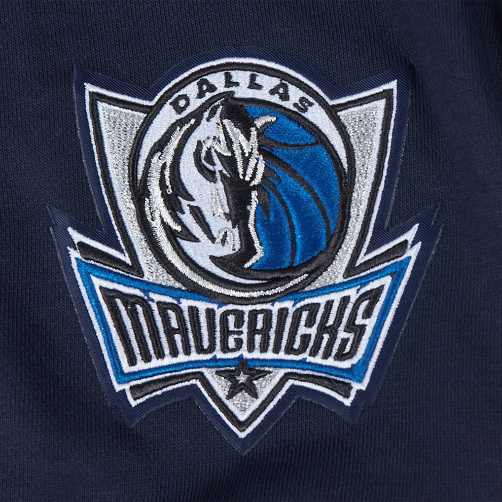 NBA - Dallas Mavericks Pro Standard Women's Jewels Cropped Pullover Hoodie - Navy