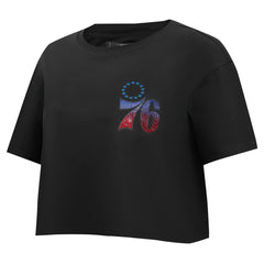 NBA - Philadelphia 76ers Pro Standard Women's Jewels Boxy Cropped T-Shirt - Black