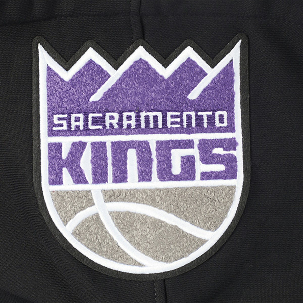 NBA - Sacramento Kings Pro Standard Area Code Pullover Hoodie - Black