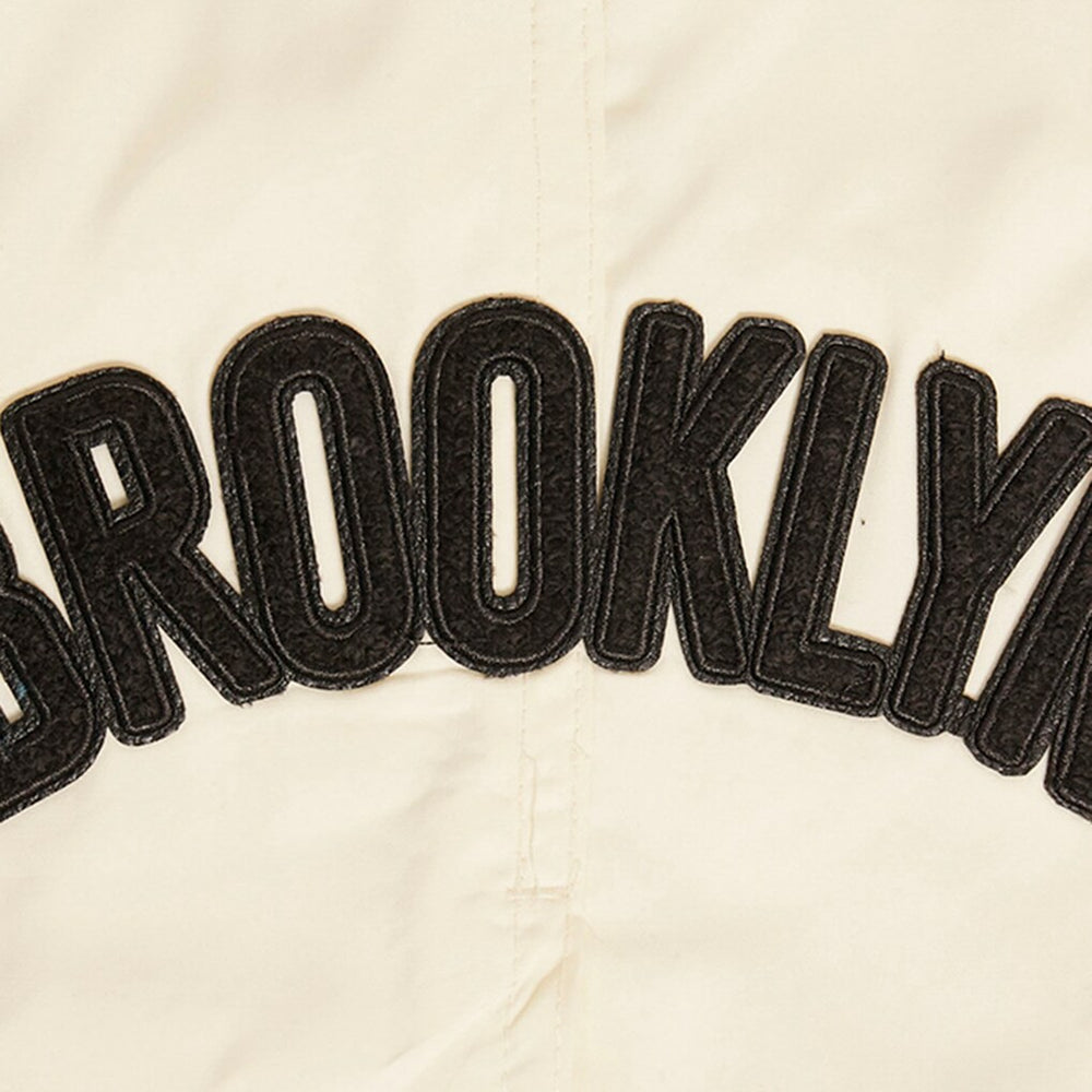 NBA - Brooklyn Nets Pro Standard Triple Tonal Woven Shorts - Cream