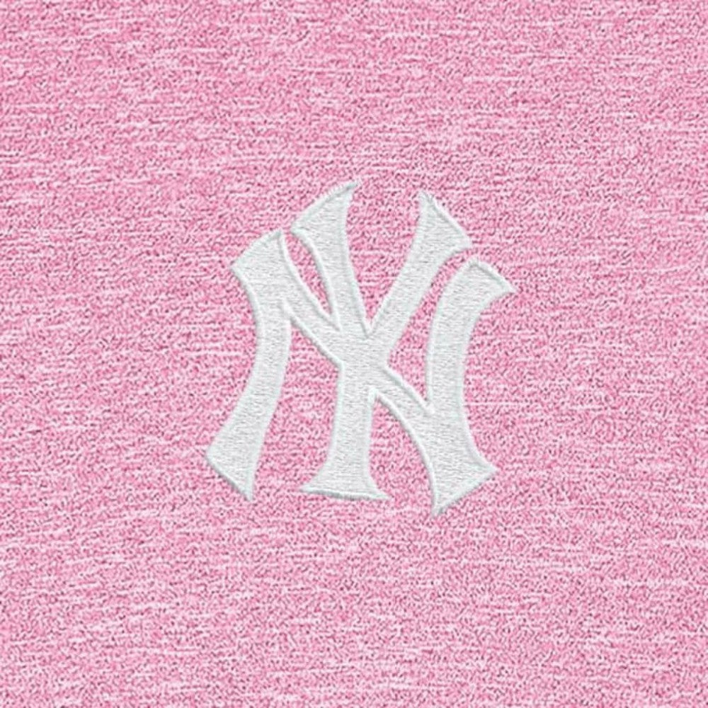 New York Yankees Antigua Hunk Quarter-Zip Top Lifestyle